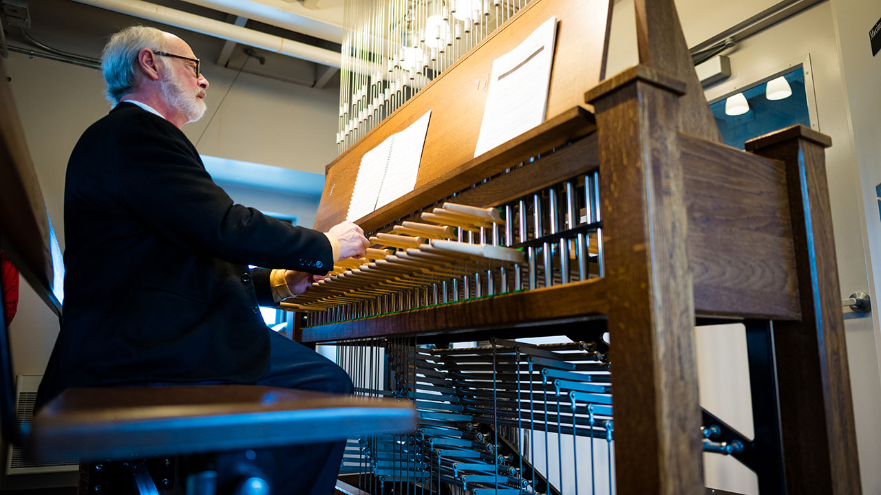 Dennis Curry at the carillon